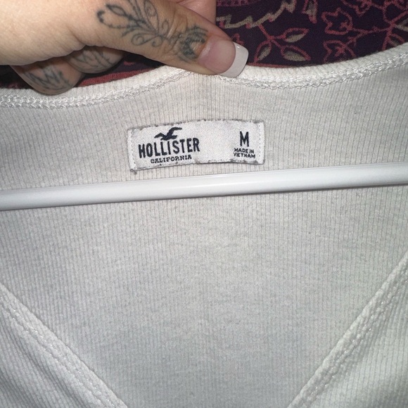 Hollister Top - Picture 2 of 8